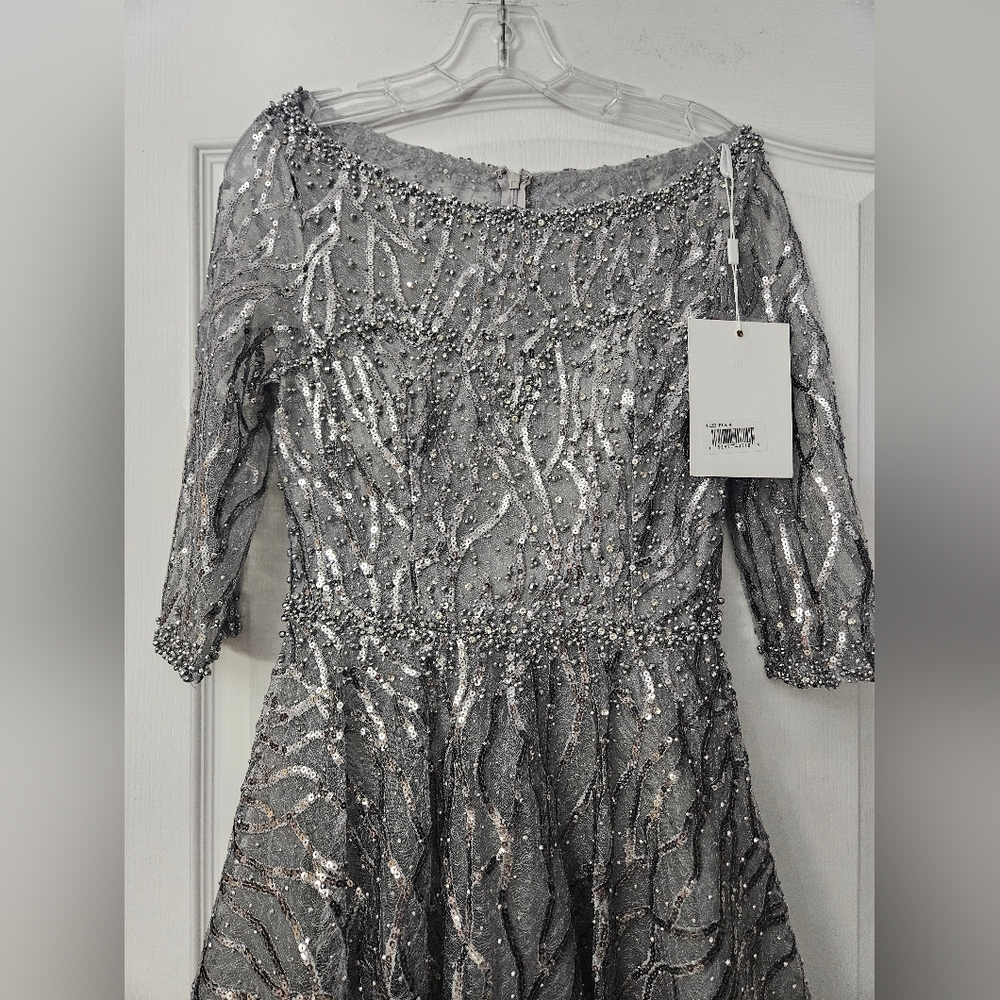 NWT Mac Duggal Silver High Neck Above Elbow Sleeve Embellished A Line Dress SZ 4 - Picture 4 of 11